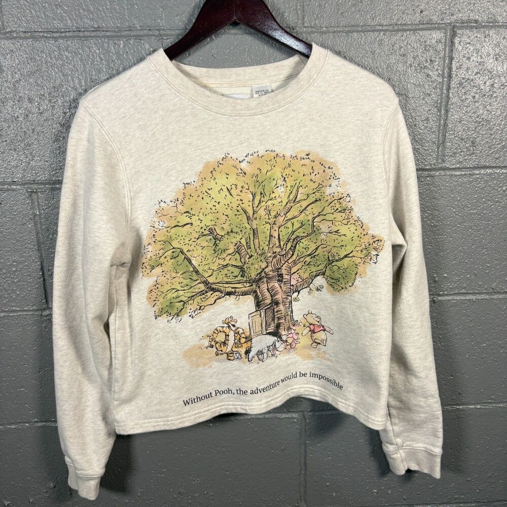 Disney Winnie the Pooh Womens L Cropped Sweatshirt Tree Graphic Cottagecore